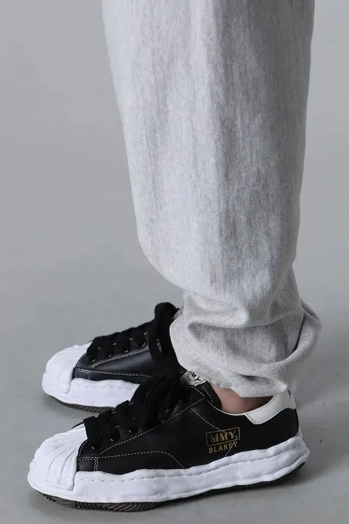 SAINT MICHAEL ARCH SAINT SET PANTS/BLACK The latest SAINT LOGO sweatpants, washed black/gray gray S-XL, custom woven and dyed, black surface and gray bottom fabric, same as the original version, original level straight cracking pulp, original cut and loose fit